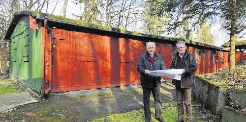 Der kaufmännische Geschäftsführer Tilmann Scheck (links) und der Vereinsvorsitzende  Rainer Kurze vom Naturtheater haben Großes vor.
ARCHIVFOTO: NIETHAMMER