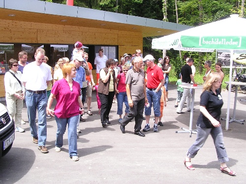 https://www.naturtheater-reutlingen.de/content/igal/01_fuehrung_365-IYHL9T-L-27768.jpg