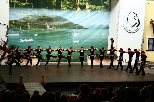 https://www.naturtheater-reutlingen.de/content/igal/k-2011_07_tanzfestival_6673-P7GID8-L-5808.jpg