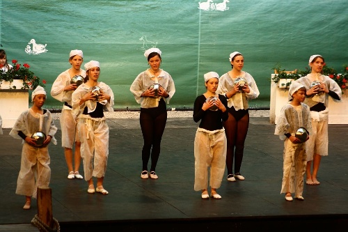 https://www.naturtheater-reutlingen.de/content/igal/k-2011_07_tanzfestival_6680-1ZI6IQ-L-5810.jpg