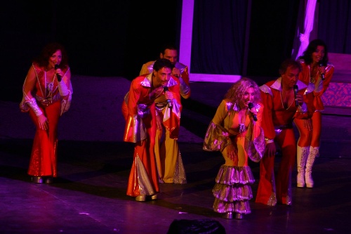 https://www.naturtheater-reutlingen.de/content/igal/k-2012_07_musicalnight_44-DFOEXU-L-29215.jpg