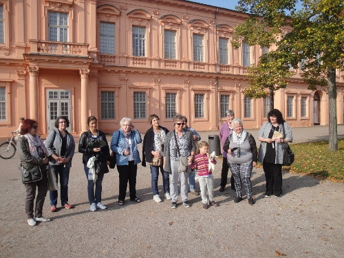 https://www.naturtheater-reutlingen.de/content/igal/k-dsc06306-NYP44C-L-25710.jpg