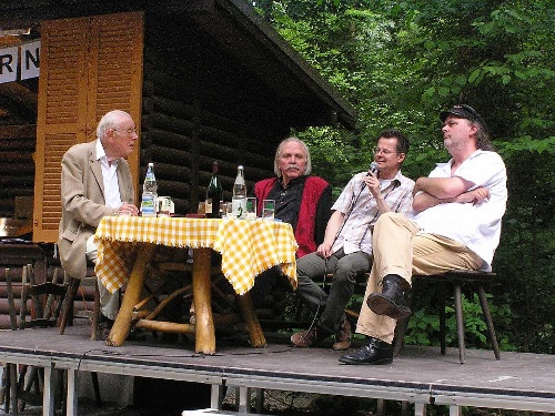 https://www.naturtheater-reutlingen.de/content/igal/k-fruehschoppen_29-06-2008_552-A976F1-L-32539.jpg