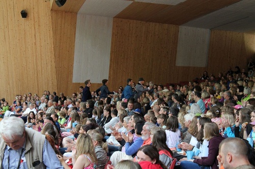 https://www.naturtheater-reutlingen.de/content/igal/k-img_4828-V1RHFM-L-27578.jpg