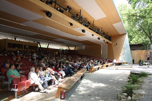 https://www.naturtheater-reutlingen.de/content/igal/k-img_6171-NY8ATT-L-29384.jpg