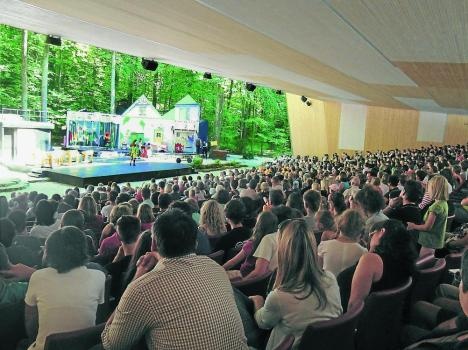 Dracula biss sich am vergangenen Samstag ein letztes Mal in die Herzen der Besucher des Naturtheaters, das mit einer glänzenden Bilanz die Saison beendete